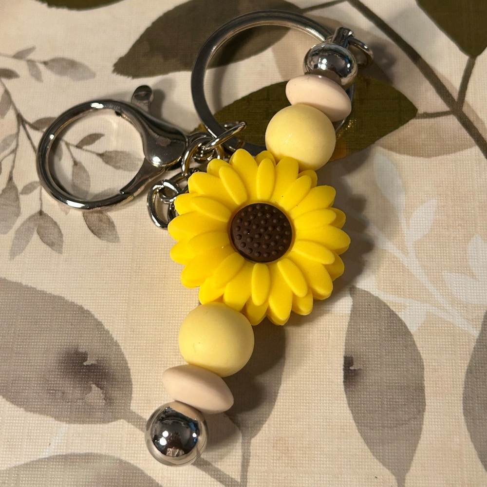 Sunflower 🌻 keychain